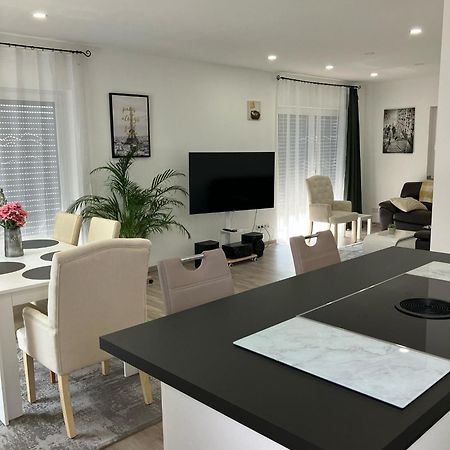 Moderne Einliegerwohnung Naehe Ingolstadt Und Bad Goegging Munchsmunster Екстериор снимка