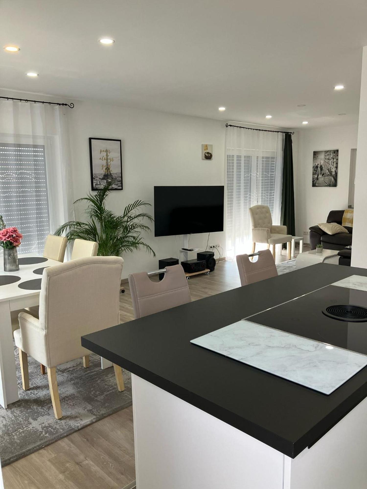 Moderne Einliegerwohnung Naehe Ingolstadt Und Bad Goegging Munchsmunster Екстериор снимка
